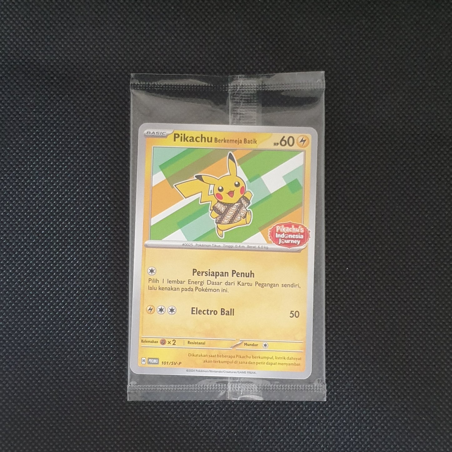 Carte promo scellée Pikachu Berkemaja Batik 101/SV-P
