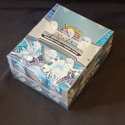 Display de 8 Kits du dresseur SL Sablaireau d'Alola et Feunard d'Alola