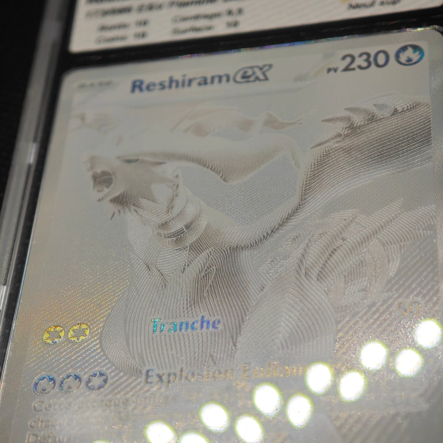 Carte gradée Reshiram blanc ex FA EV10.5 WHT FR PCA 10 173/086