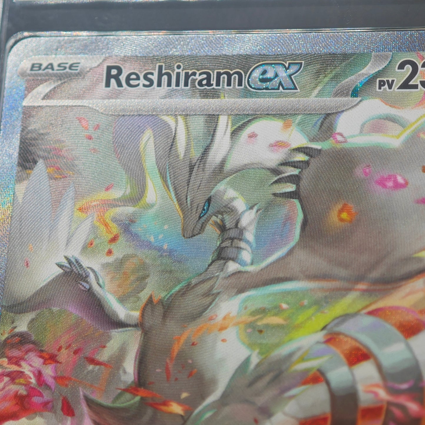 Carte gradée Reshiram ex FA EV10.5 WHT FR PCA 10 166/086